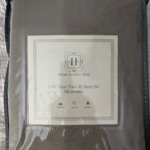Twin Sheet Set in Original Package Gray